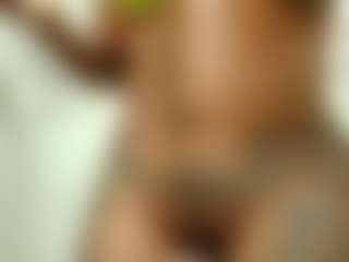 saamytits's Live Sex Cam Show