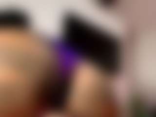 saamytits's Live Sex Cam Show