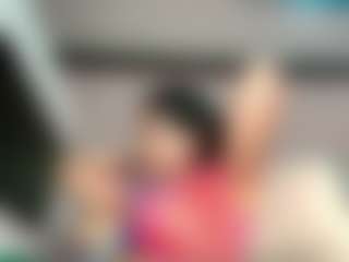 saamytits's Live Sex Cam Show