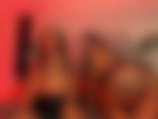 saamytits's Live Sex Cam Show