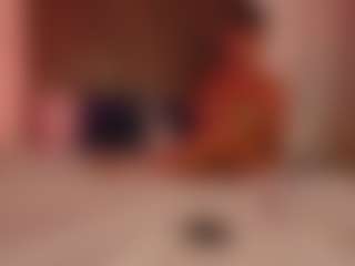 Saamy Tits's Live Sex Cam Show