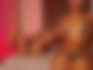 Saamy Tits's Live Sex Cam Show