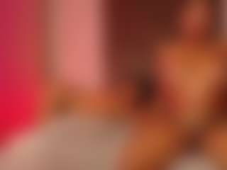 Saamy Tits's Live Sex Cam Show