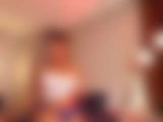 Saamy Tits's Live Sex Cam Show