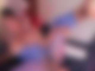 Saamy Tits's Live Sex Cam Show