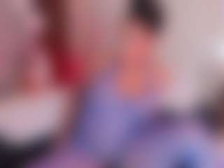 Saamy Tits's Live Sex Cam Show