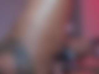 Saamy Tits's Live Sex Cam Show