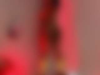 Saamy Tits's Live Sex Cam Show