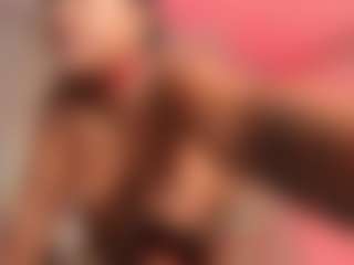 Saamy Tits's Live Sex Cam Show