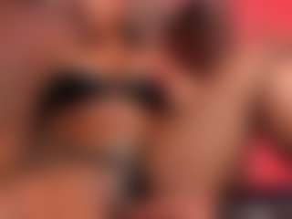 Saamy Tits's Live Sex Cam Show
