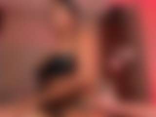Saamy Tits's Live Sex Cam Show