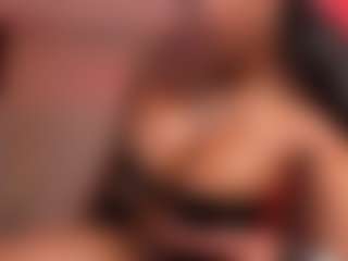 Saamy Tits's Live Sex Cam Show