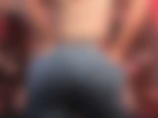 Saamy Tits's Live Sex Cam Show