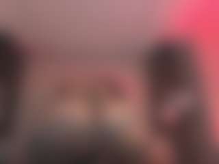 Saamy Tits's Live Sex Cam Show