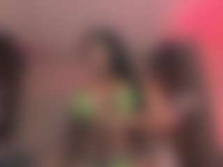 Saamy Tits's Live Sex Cam Show