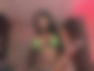 Saamy Tits's Live Sex Cam Show