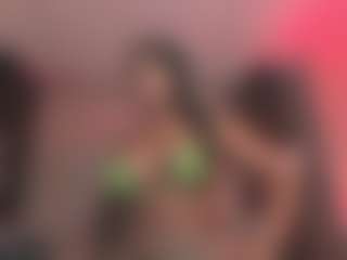 Saamy Tits's Live Sex Cam Show