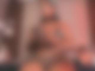 Saamy Tits's Live Sex Cam Show