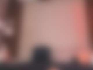 Saamy Tits's Live Sex Cam Show