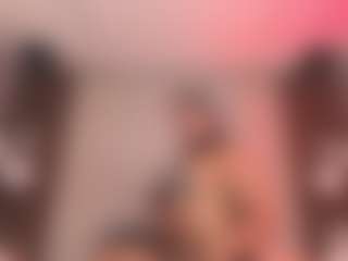 Saamy Tits's Live Sex Cam Show