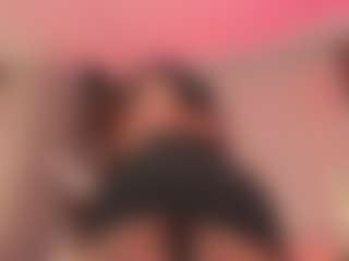 Saamy Tits's Live Sex Cam Show