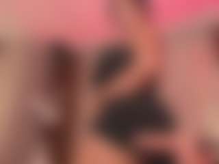 Saamy Tits's Live Sex Cam Show