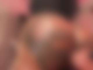 Saamy Tits's Live Sex Cam Show