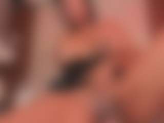 Saamy Tits's Live Sex Cam Show