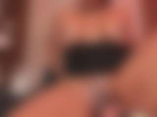 Saamy Tits's Live Sex Cam Show