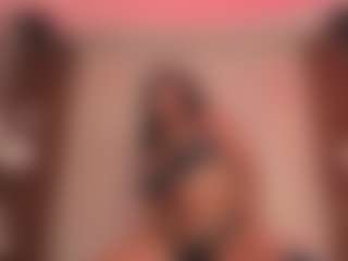 Saamy Tits's Live Sex Cam Show