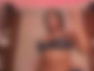 Live cam show with Saamy Tits - Big Tits on camgirlchat.live