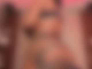 Saamy Tits's Live Sex Cam Show