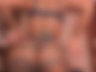 Saamy Tits's Live Sex Cam Show
