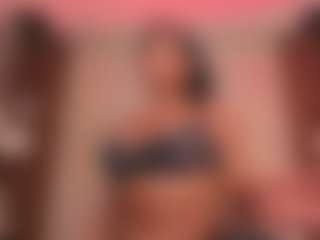 Saamy Tits's Live Sex Cam Show