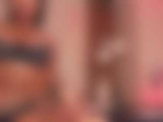 Saamy Tits's Live Sex Cam Show