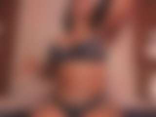 Saamy Tits's Live Sex Cam Show