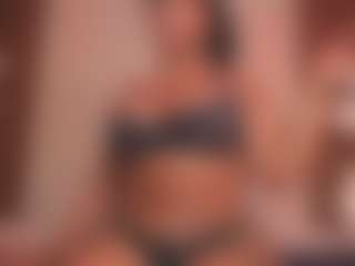 Saamy Tits's Live Sex Cam Show