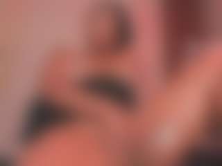 Saamy Tits's Live Sex Cam Show
