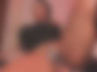 Saamy Tits's Live Sex Cam Show