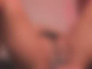 Saamy Tits's Live Sex Cam Show