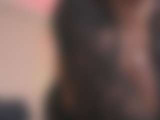 Saamy Tits's Live Sex Cam Show