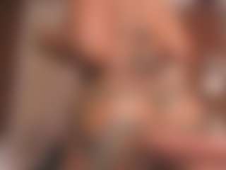 Saamy Tits's Live Sex Cam Show