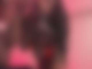 Live cam show with Saamy Tits - Black Shaved Pussy on Soda Cam