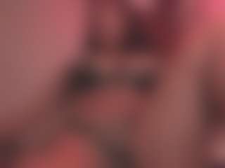Saamy Tits's Live Sex Cam Show