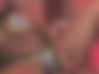 Saamy Tits's Live Sex Cam Show