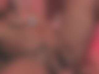 Saamy Tits's Live Sex Cam Show