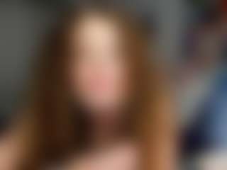 strwbby MILF webcam performer live streaming