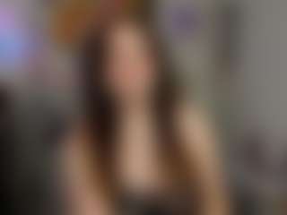 strwbby MILF webcam performer live streaming