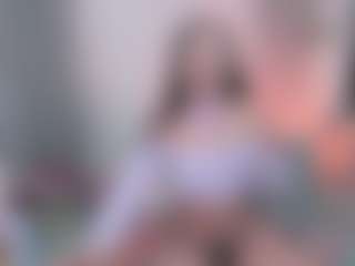 Live cam show with Annhala_ - Teen (18+) on makecum.org