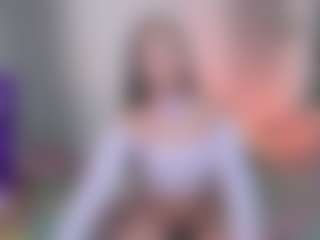 Live cam show with Annhala_ - Teen (18+) on friskycurves.com